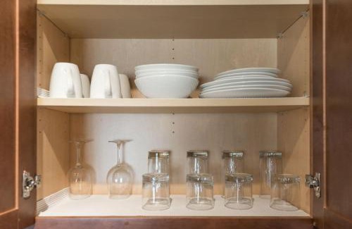 Zionsville Apartment | Charming 1-BD Retreat Tranquil Zionsville