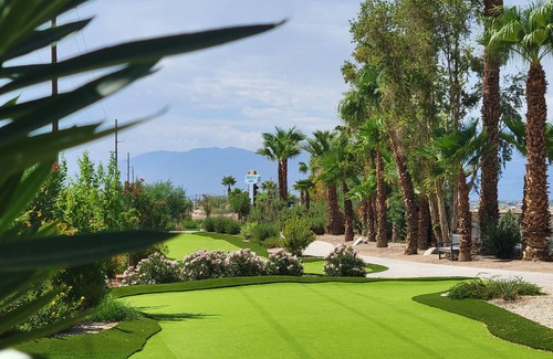 Terra Lago Cottage | Charming 2-bedroom cottage in cool Coachella with AC, fitness room