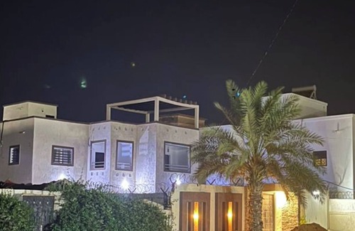 Nouakchott House | Charming 2-bedroom house in marvelous Nouakchott with WiFi, AC