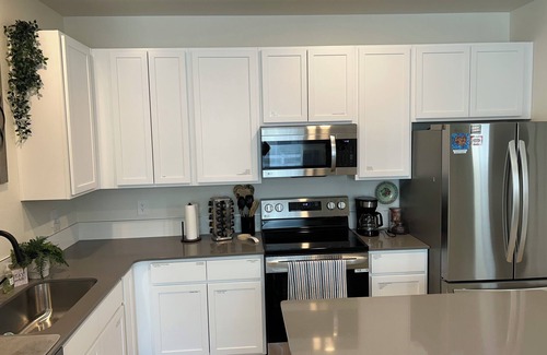Johnstown House | Charming 2-bedroom townhome with WiFi, Smart Tv's in peaceful Johnstown