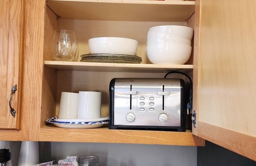 Scottown House | Charming 2-bedroom townhome in delightful Proctorville with AC, WiFi