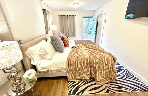 Willow Glen South - Lincoln Glen Cottage | Charming 2-bedrooms in the heart of Willow Glen San Jose