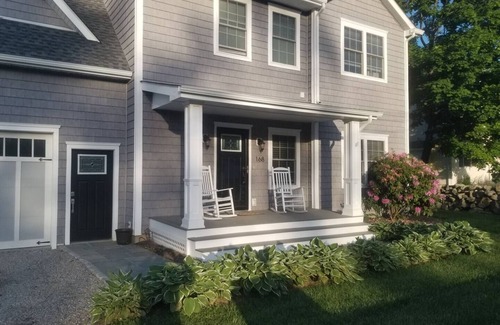 Mystic - New London House | Charming 3-bedroom House 1 mile to Downtown Mystic