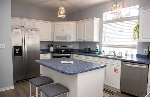 Crystal Beach House | Charming 5BR Beach House in DESTIN - Walk to Beach! Pool! Golf Cart Included!