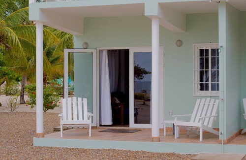 Placencia Apartment | Charming Beachfront Suite on Placencia Sidewalk