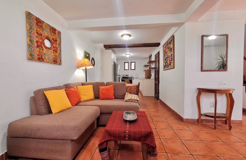 Antigua Guatemala House | Charming casita with pool, in quiet part of Antigua and walkable to everything!