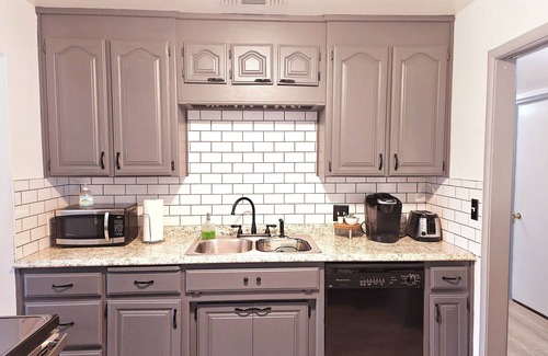 Yuba City House | Charming Clara