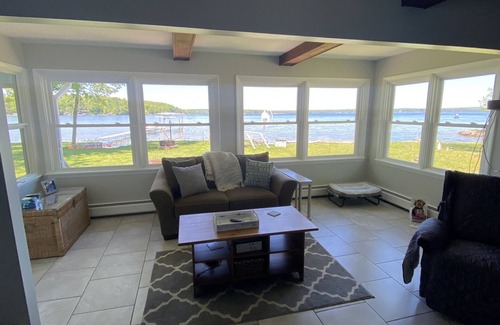 Indian River Cottage | Charming Cottage with Gorgeous Lakeview