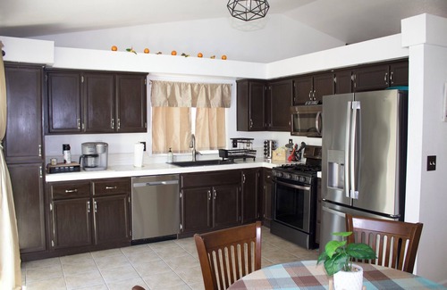 Yuba City House | Charming Dream Hideaway W/Pool.