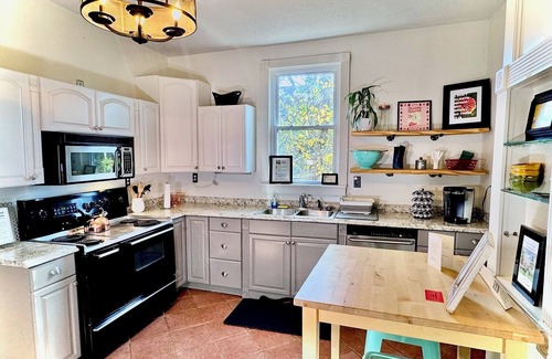 Eastwood Other | Charming East Nashville 3BR - Walk to Dining, Music & Bars
