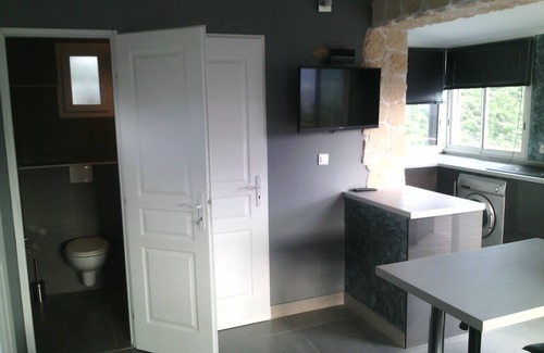 Alata Cabin | Charming F1, air-conditioned, independant, located 8 km from ajaccio