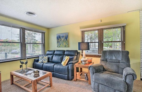 Gladwin House | Charming Gladwin Family Cottage - Indian Lake