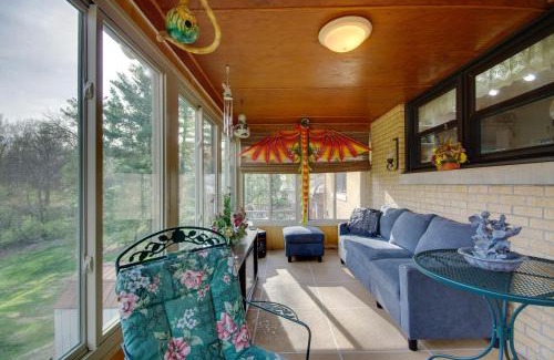 Jefferson City House | Charming Jefferson City Home 2 Mi to Downtown!