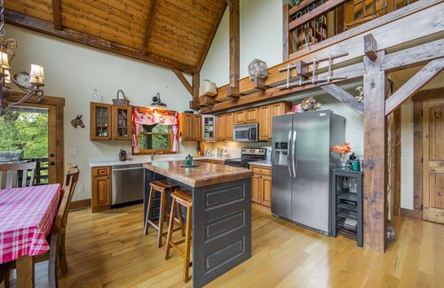 Brevard Cabin | Charming modern cabin near town and forest recreation. Storage for bikes.