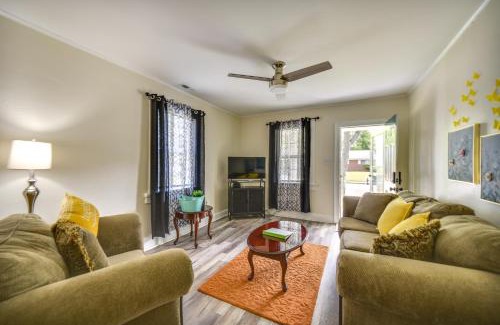 Newport News House | Charming Newport News Cottage Less Than 1 Mi to Ocean!