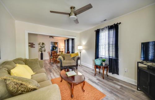 Newport News House | Charming Newport News Cottage Less Than 1 Mi to Ocean!