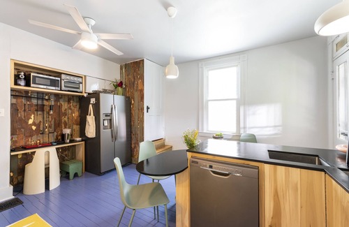 Old Louisville House | Charming Retreat in Historic Old Louisville/Dreamers Welcome