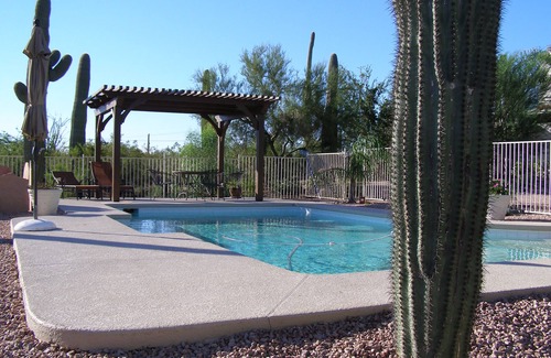 Cortaro House | Charming Southwest-Style Home with Pool, Birds & Wildlife plus Mountain Views