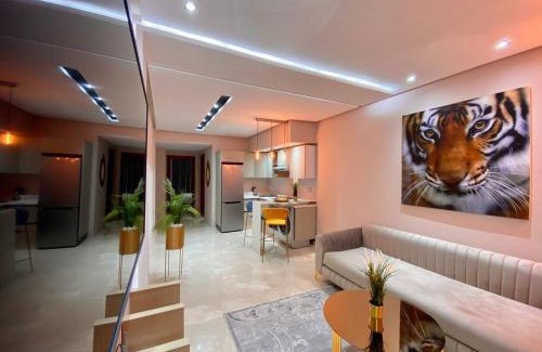 RACINE EXTENSION Apartment | Charming Top Floor Bourgogne - By AppartAli