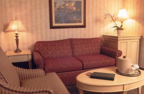 Vaudreuil Hotel | Chateau Vaudreuil