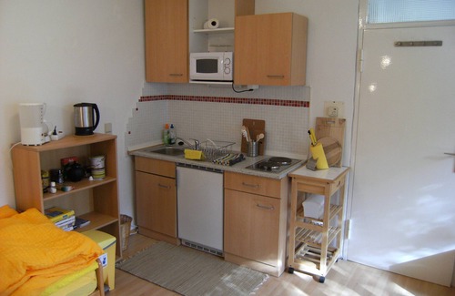 Nymphenburg Apartment | Cheerful, bright 2-room apartment in the quiet district of Nymphenburg