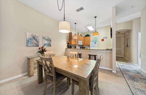 Bahama Bay Resort | Cheerful Condo - minutes away from Disney/with Pools, Resturant & Spa