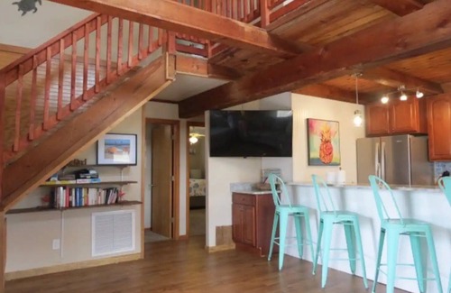 Avon Cottage | Cheerful, Semi Oceanfront, pet friendly, w/pool