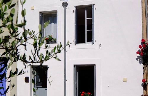 Olonzac House | Chez LuLu – charming village house with roof terrace in the heart of Olonzac
