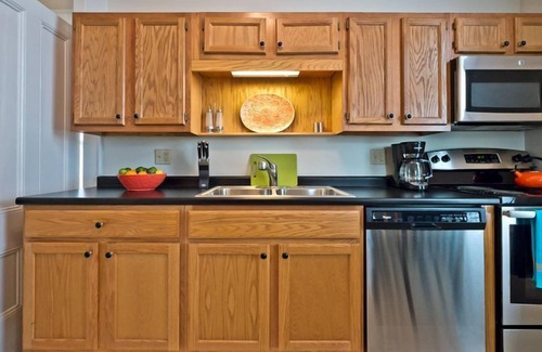 Parkside Apartment | Chic One Bedroom Apartment In Portland's Arts District