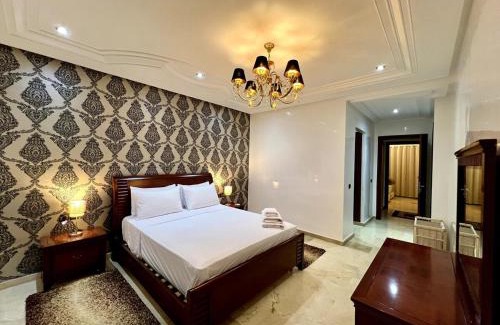 Ville Nouvelle Apartment | Chic & Spacious 4BR with Jacuzzi-Fez New City Stay