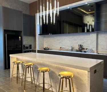 Nong Prue Villa | Chill Chill Pool Villa Pattaya