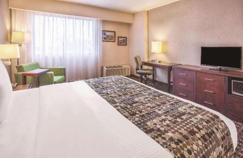 Monterrey Hotel | CHN Hotel Monterrey Norte, Trademark Collection by Wyndham