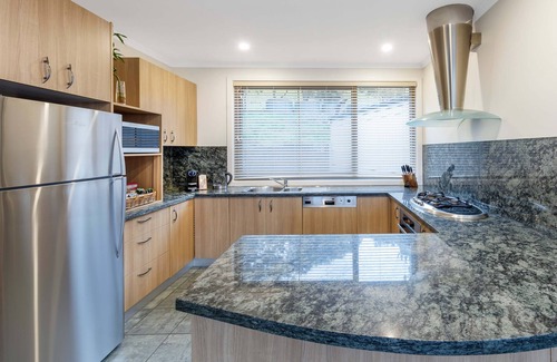 Apollo Bay Villa | Chocolate Gannets