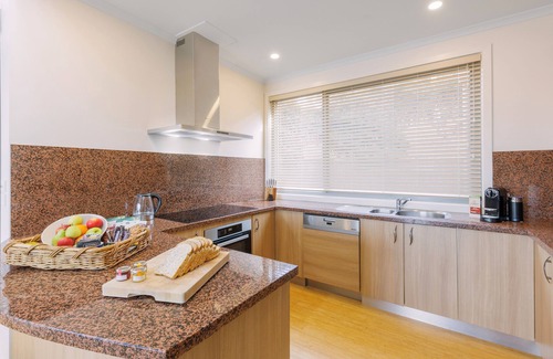 Apollo Bay Villa | Chocolate Gannets