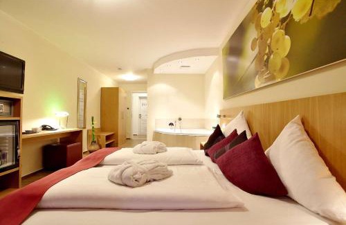 Bernkastel-Kues Hotel | Christiana's Wein & Art Hotel