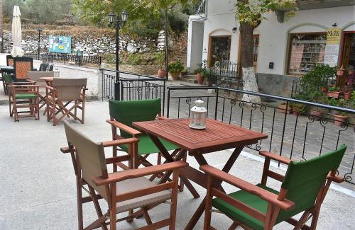 Raches Apartment | Christos Raches traditional houses