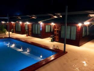 Amphawa Resort | Chuchaiburi Sri Amphawa