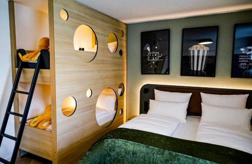 Innenstadt-West Hotel | Cinema City Hotel Europaplatz Karlsruhe - Brand New Boutique Hotel 2025 -