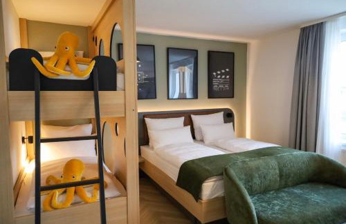Innenstadt-West Hotel | Cinema City Hotel Europaplatz Karlsruhe - Brand New Boutique Hotel 2025 -