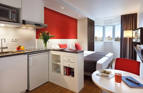 Montparnasse Apartment | Citadines Montparnasse Paris