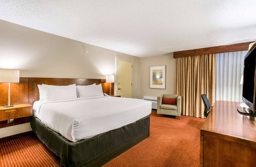 Hanover Hotel | Clarion Hotel BWI Airport Arundel Mills