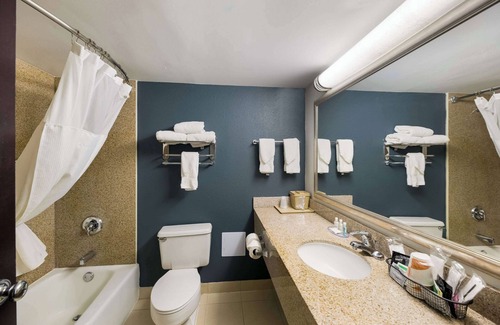 San Angelo Hotel | Clarion Hotel San Angelo near Convention Center