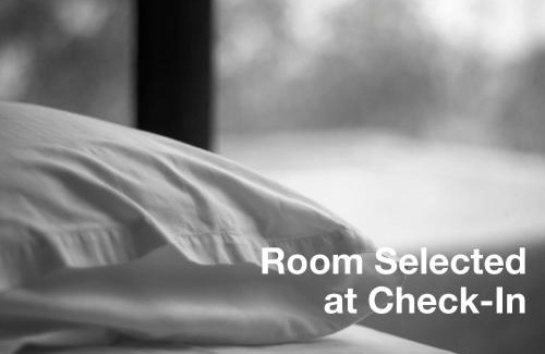 Ste. Foy Hotel | Clarion Pointe Quebec Airport
