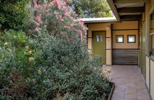Point Lookout House | Claytons 1 | 4 bedrooms, 2 bathroom, beach front - wonderful!