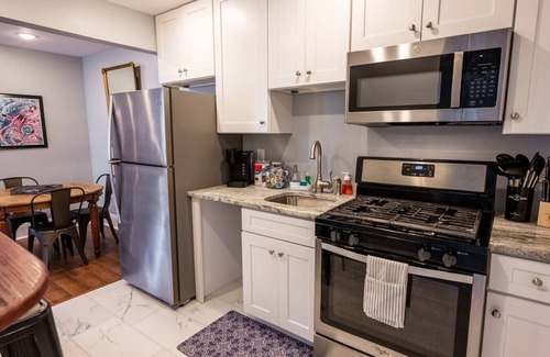 Saint Roch House | Close to Frenchmen, great bars and restaurants nearby