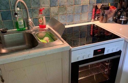 Norrtalje House | Close to nature, family-friendly holiday home with sauna and trampoline