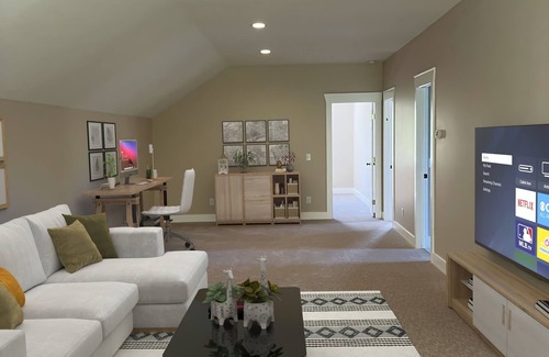 Columbus House | Close to TIEC, Columbus, Tryon, Landum, Lake Lure & Chimney Rock. Very private