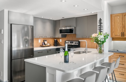Whistler Village Hotel | Closest Accommodation To Both Whistler And Blackcomb Lifts