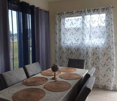 Tumba Vieja Resort | Club free Vacation House Playa and Pool house