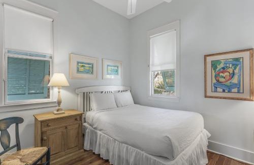 Holiday Isle House | Coconut Cottage At Destin Pointe Resort